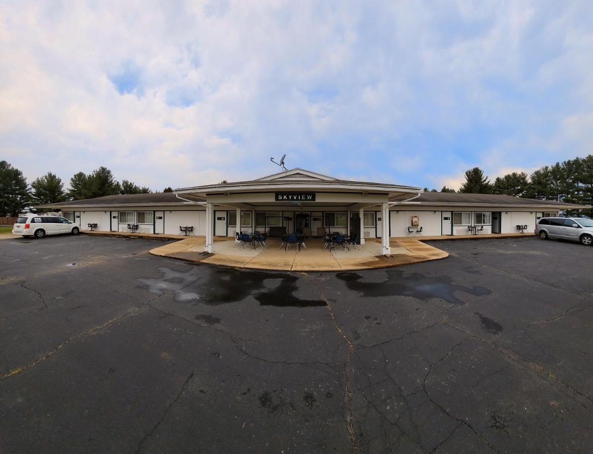 Skyview Motel - Prairie Du Sac Εξωτερικό φωτογραφία